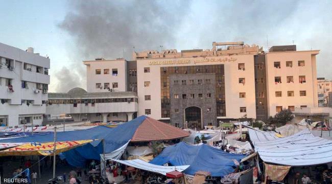 المشفى المستهدف.. ماذا يجري في مجمع الشفاء في غزة؟